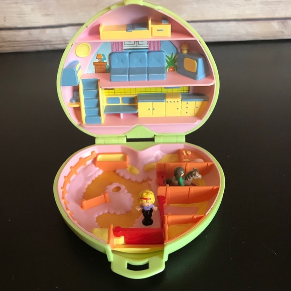 polly pocket farm